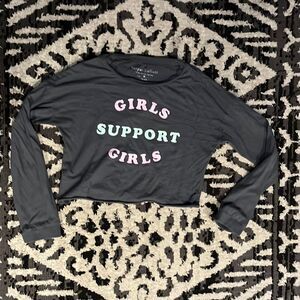 Harper & Elliott Girls Cropped Tee
